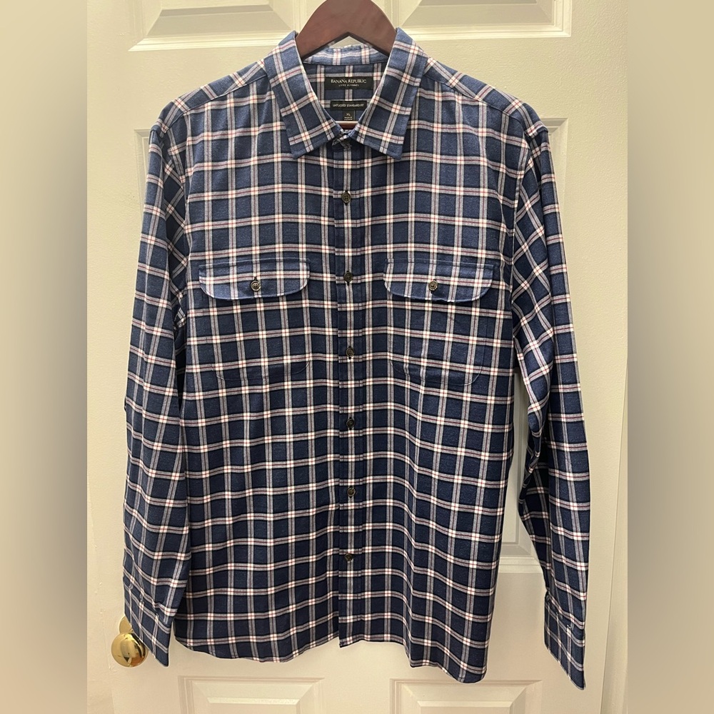Banana Republic Luxe Flannel Navy and White Plaid Men's Shirt